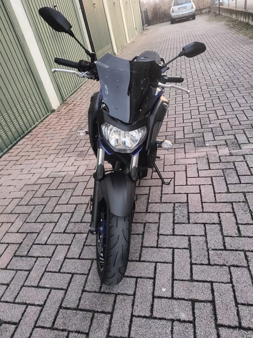 Yamaha MT-07 Blau - 1