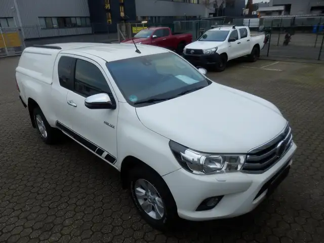 Toyota Hilux Extra Cab Comfort 4x4, Kamera, AHK, Relax Garantie