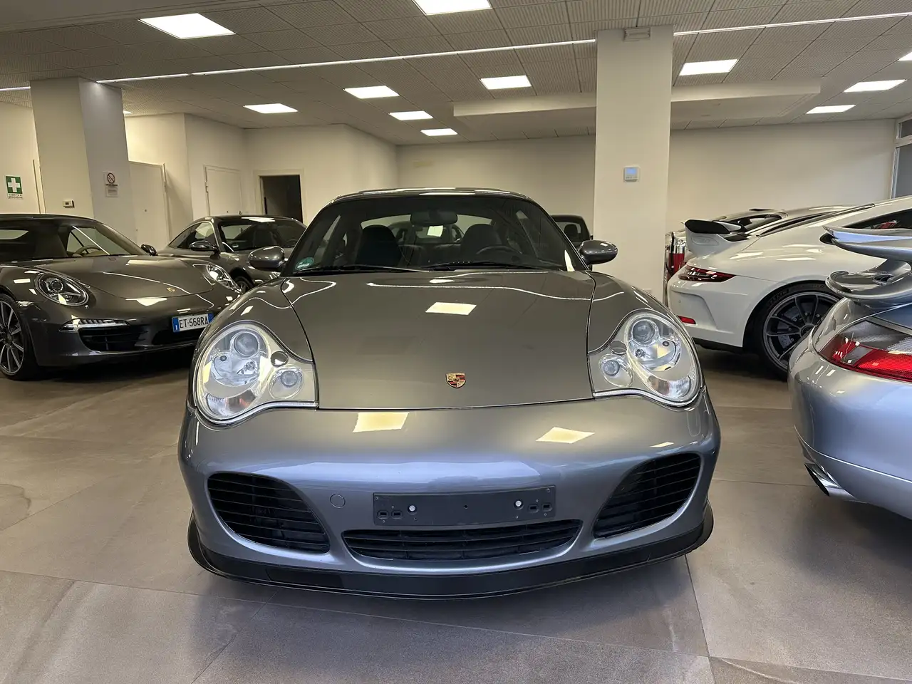 Porsche 996 911 Coupe 3.6 Turbo MANUALE DA CONCORSO ASI E CRS, foto 2
