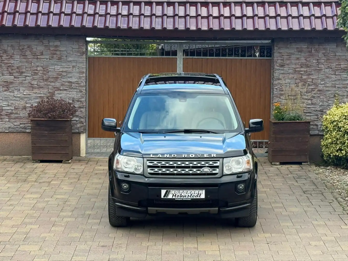 Land Rover Freelander HSE TD4 Schwarz - 2