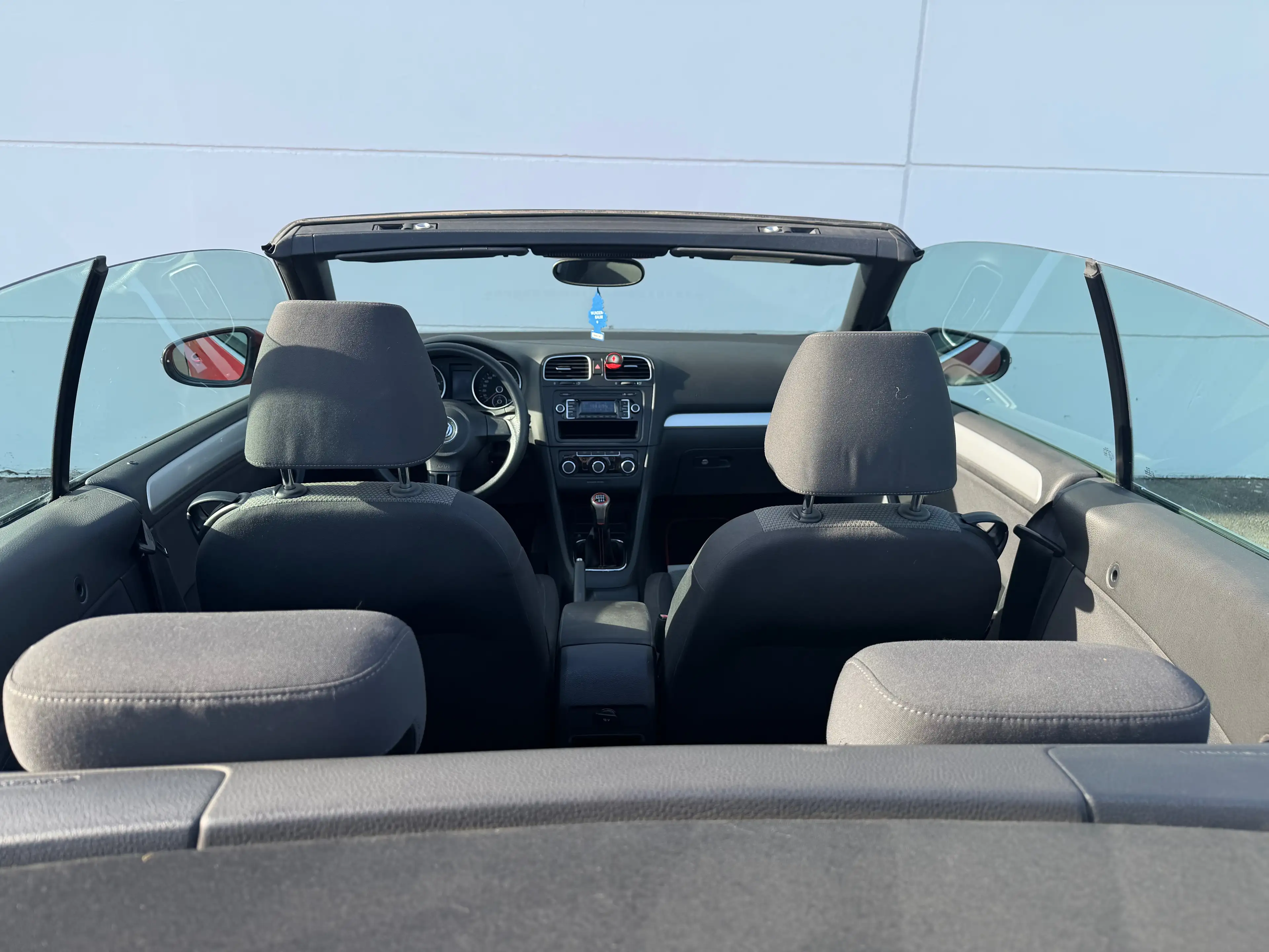 Volkswagen Golf Cabriolet 6 1.4 TSI CLIM DIGITAL / JANTES FEUX LED / GARANTIE 1 AN — photo 11