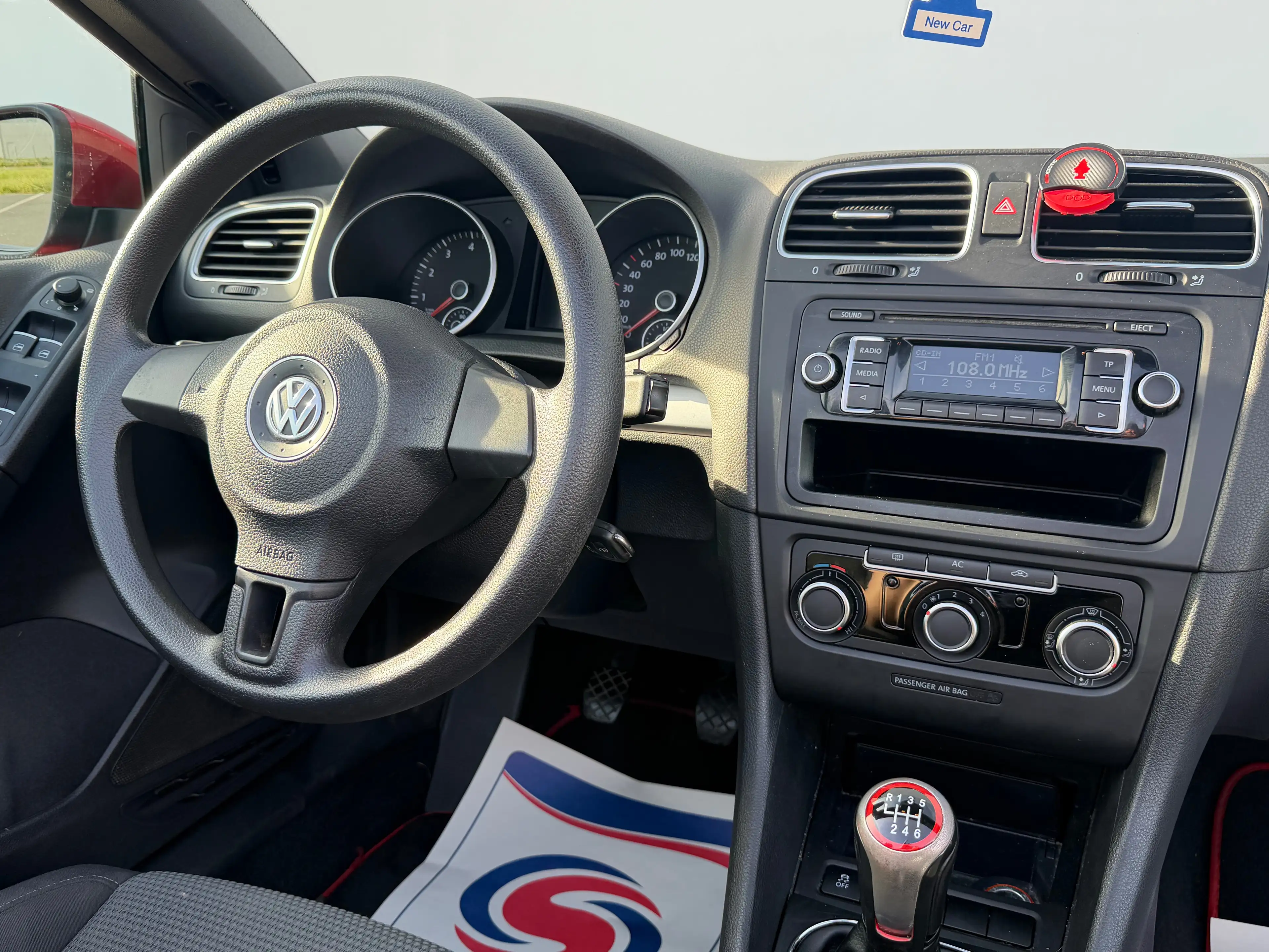 Volkswagen Golf Cabriolet 6 1.4 TSI CLIM DIGITAL / JANTES FEUX LED / GARANTIE 1 AN — photo 14