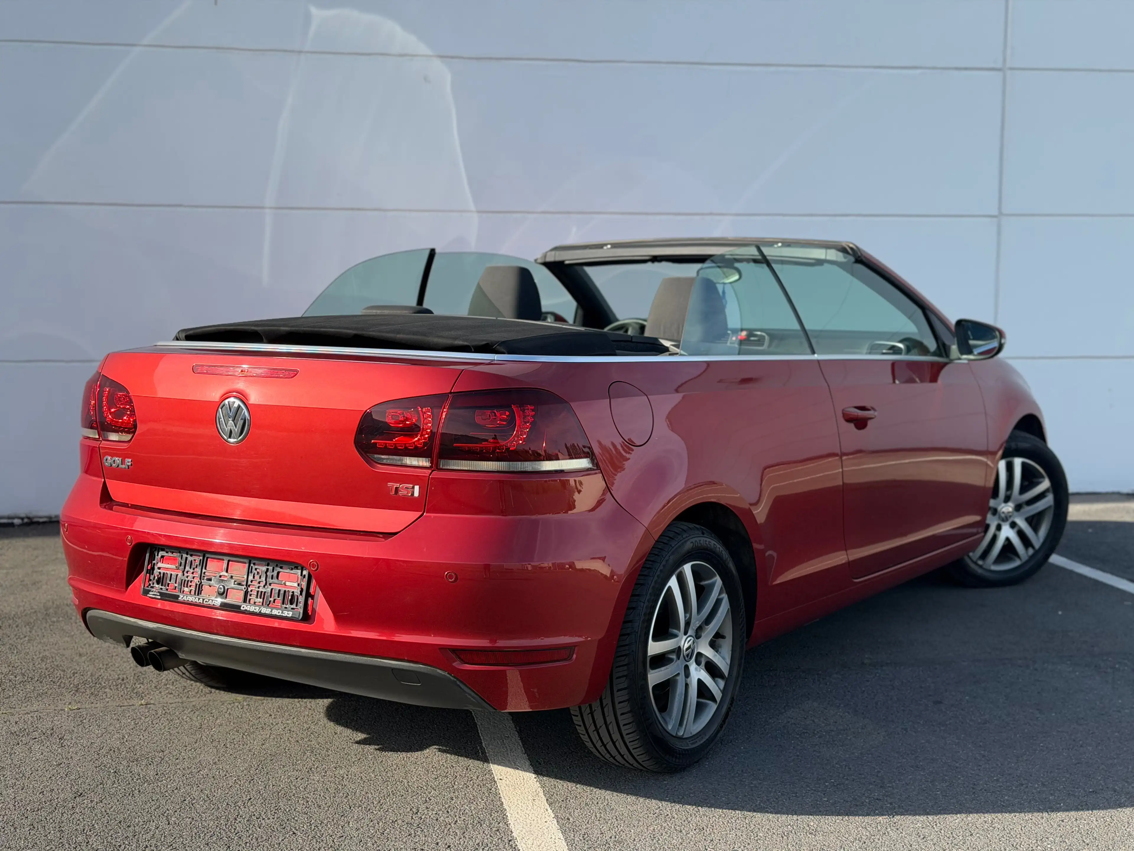 Volkswagen Golf Cabriolet 6 1.4 TSI CLIM DIGITAL / JANTES FEUX LED / GARANTIE 1 AN — photo 4