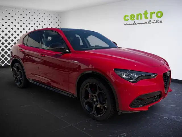 Alfa Romeo Stelvio view 3