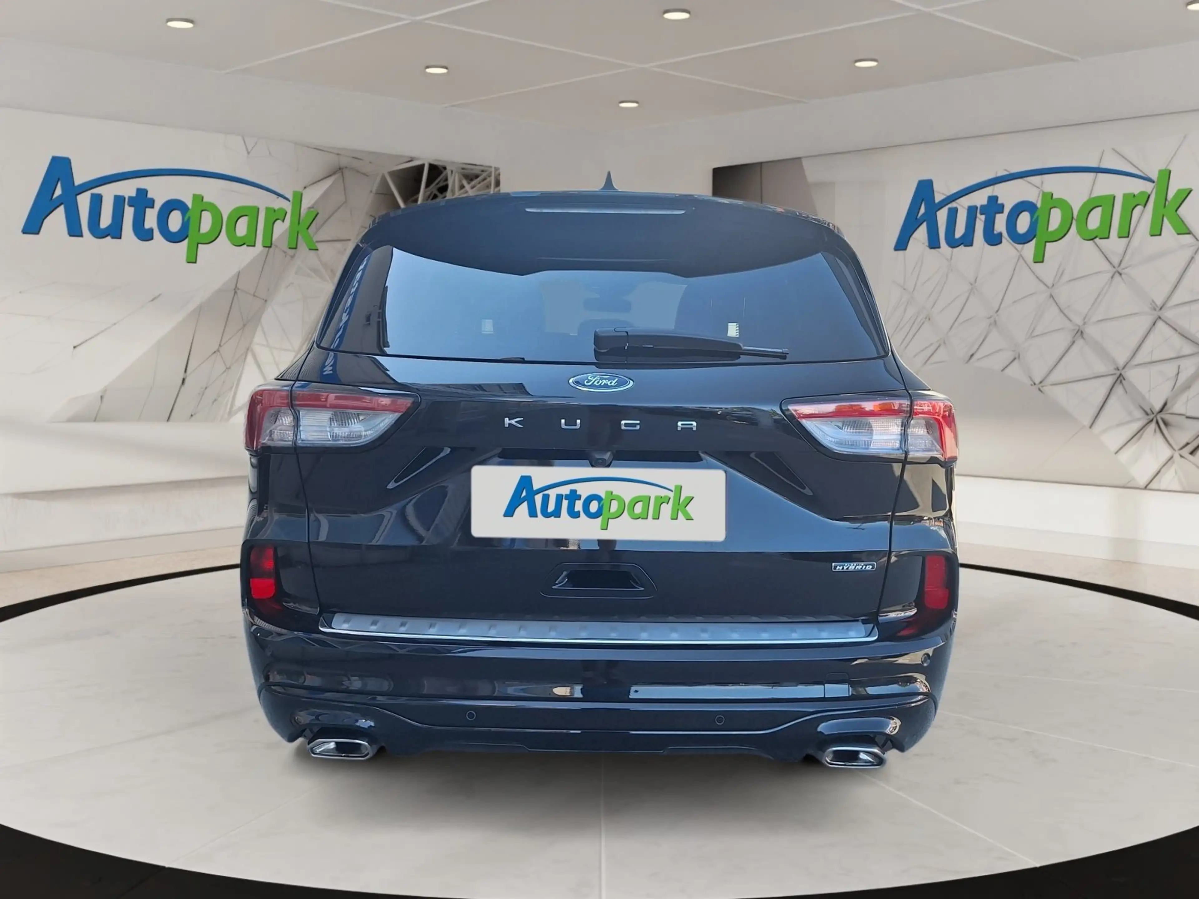 Ford Kuga ST-Line X Plug-In Hybrid — photo 7