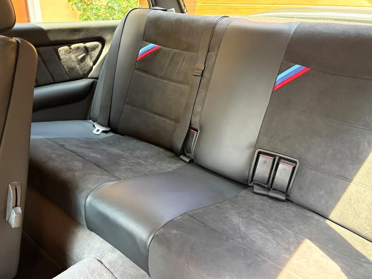 BMW 320i S c/abs 2p, foto 9