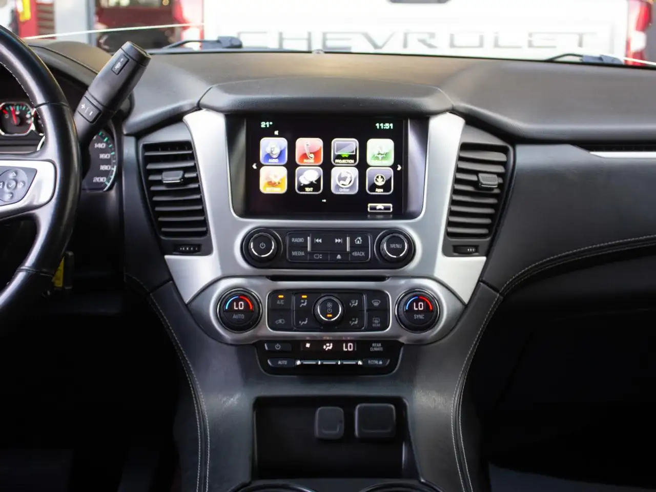 GMC Yukon снимка GMC Yukon