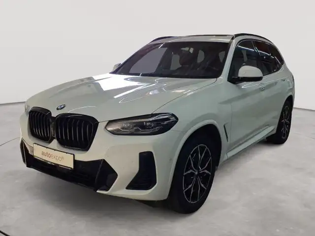 BMW X3 view 2