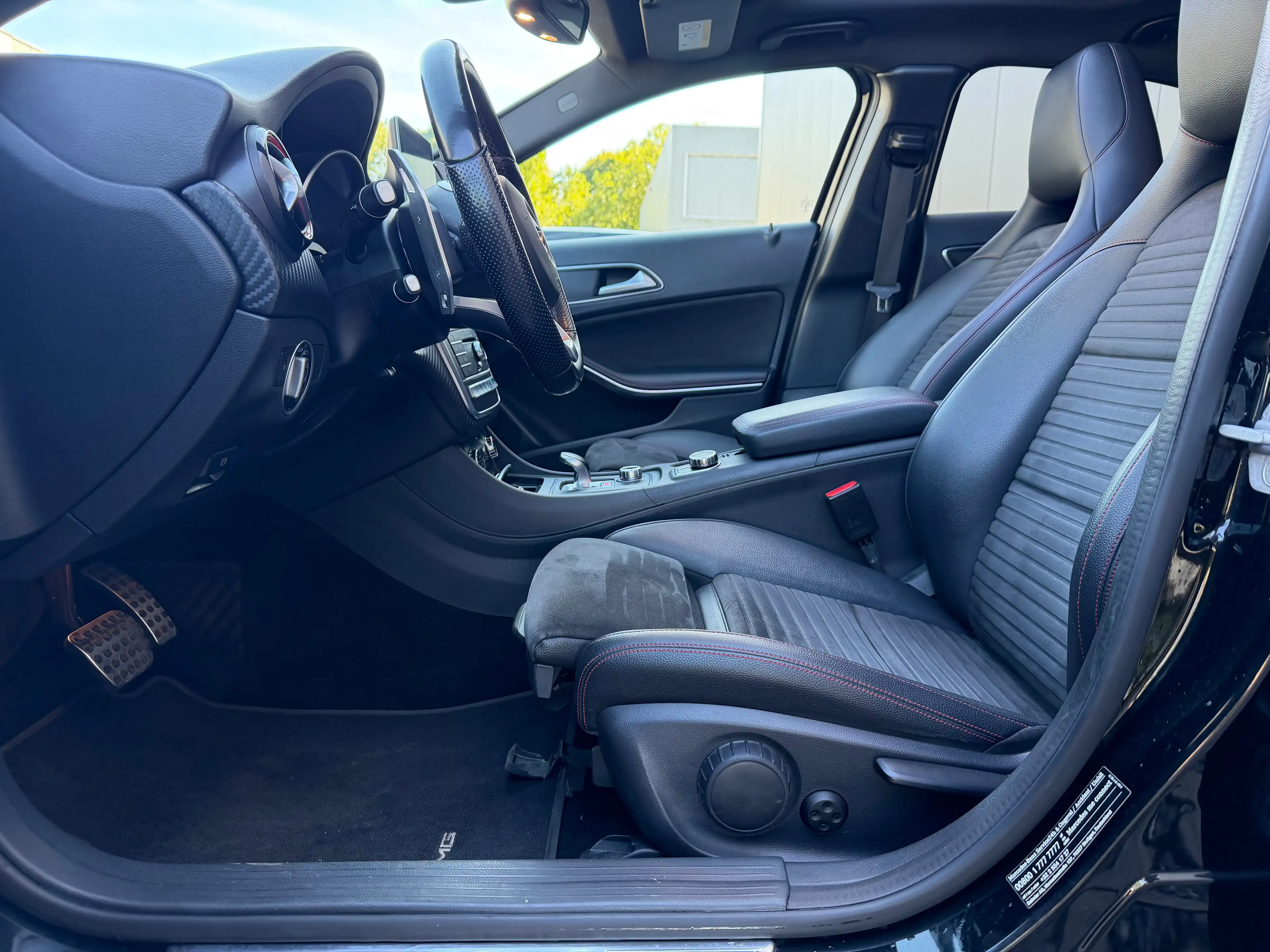 Mercedes-Benz A 45 AMG A 45 AMG 4-Matic — photo 6