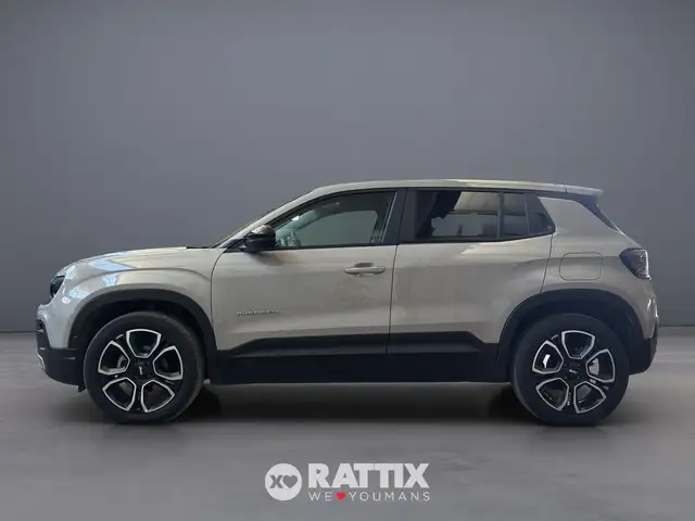 Jeep Avenger view 2