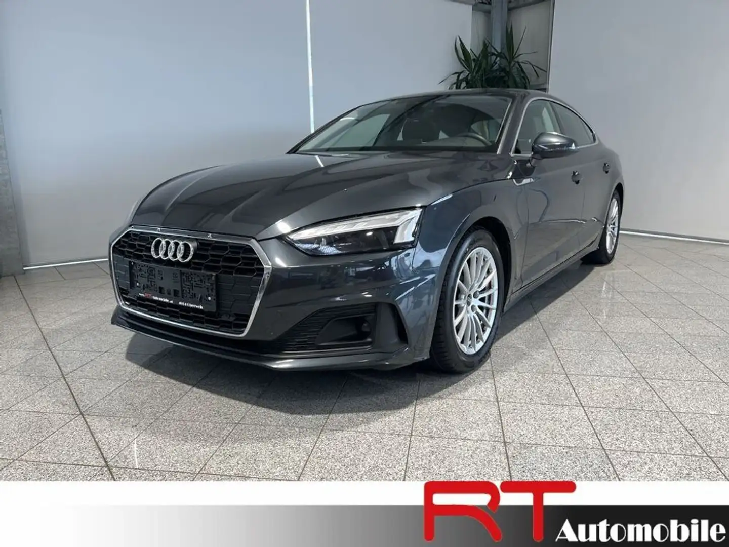 Audi A5 35 TDI Grau - 1