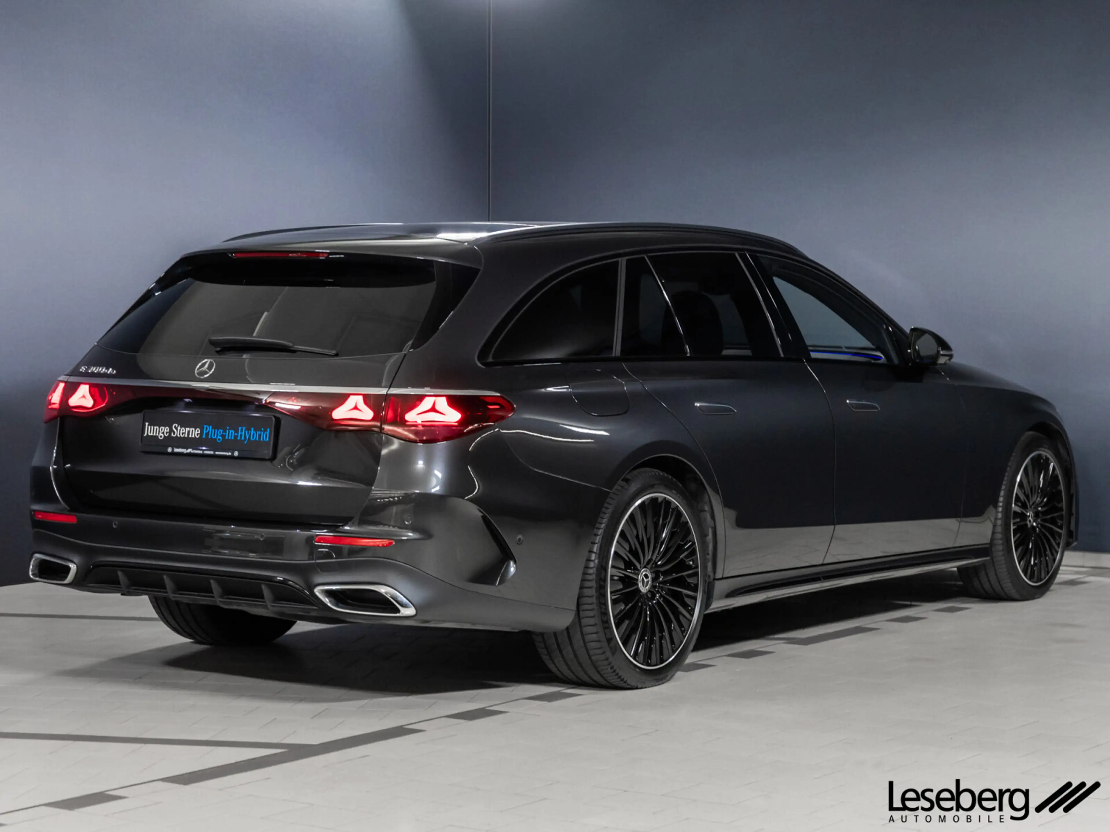 Mercedes-Benz E 300 E 300 de T AMG LED/AHK/Night/Distro/360° Kamera/ — photo 2