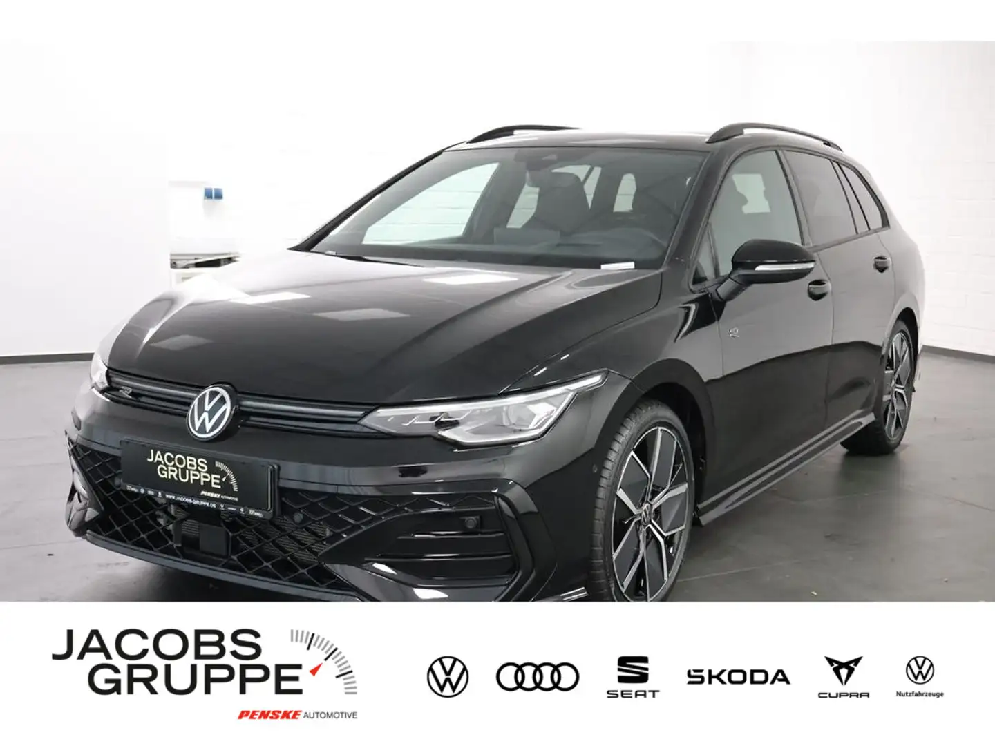 Volkswagen Golf VIII Variant 2.0 TDI R-Line "Black Style" Schwarz - 1