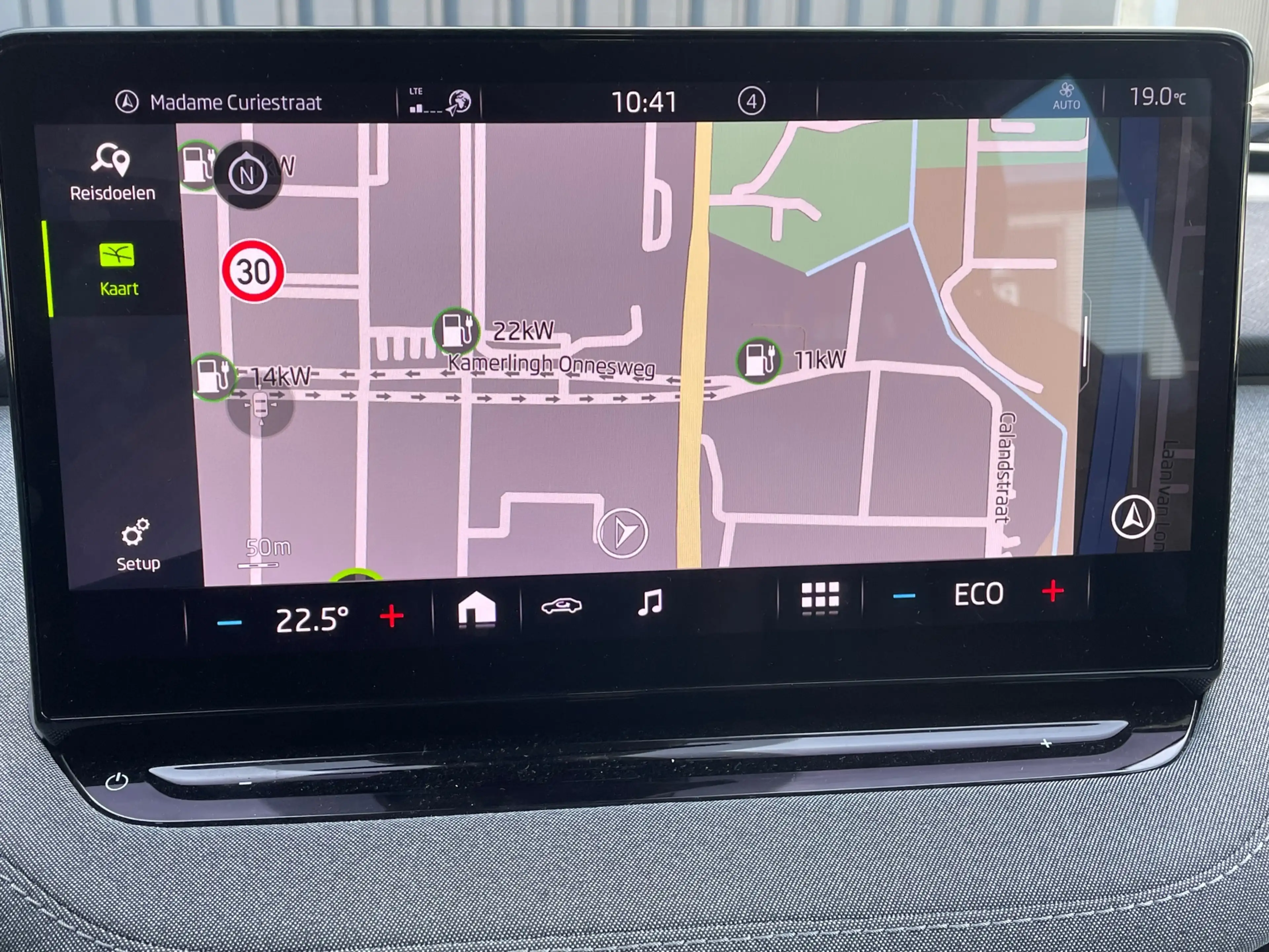 Skoda Enyaq iV 80 SOH 89.4% — photo 15