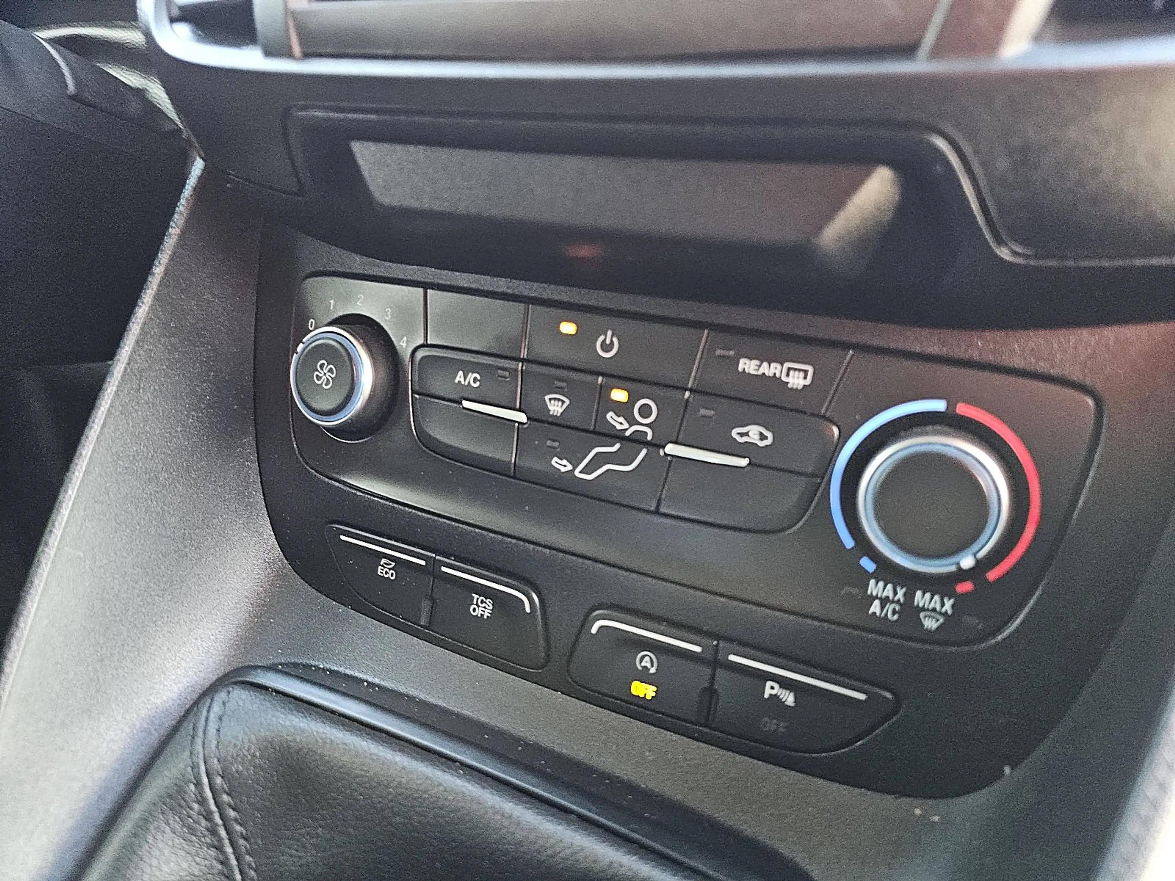 Ford Transit Connect 1.5 L2 ac EURO6 — photo 11