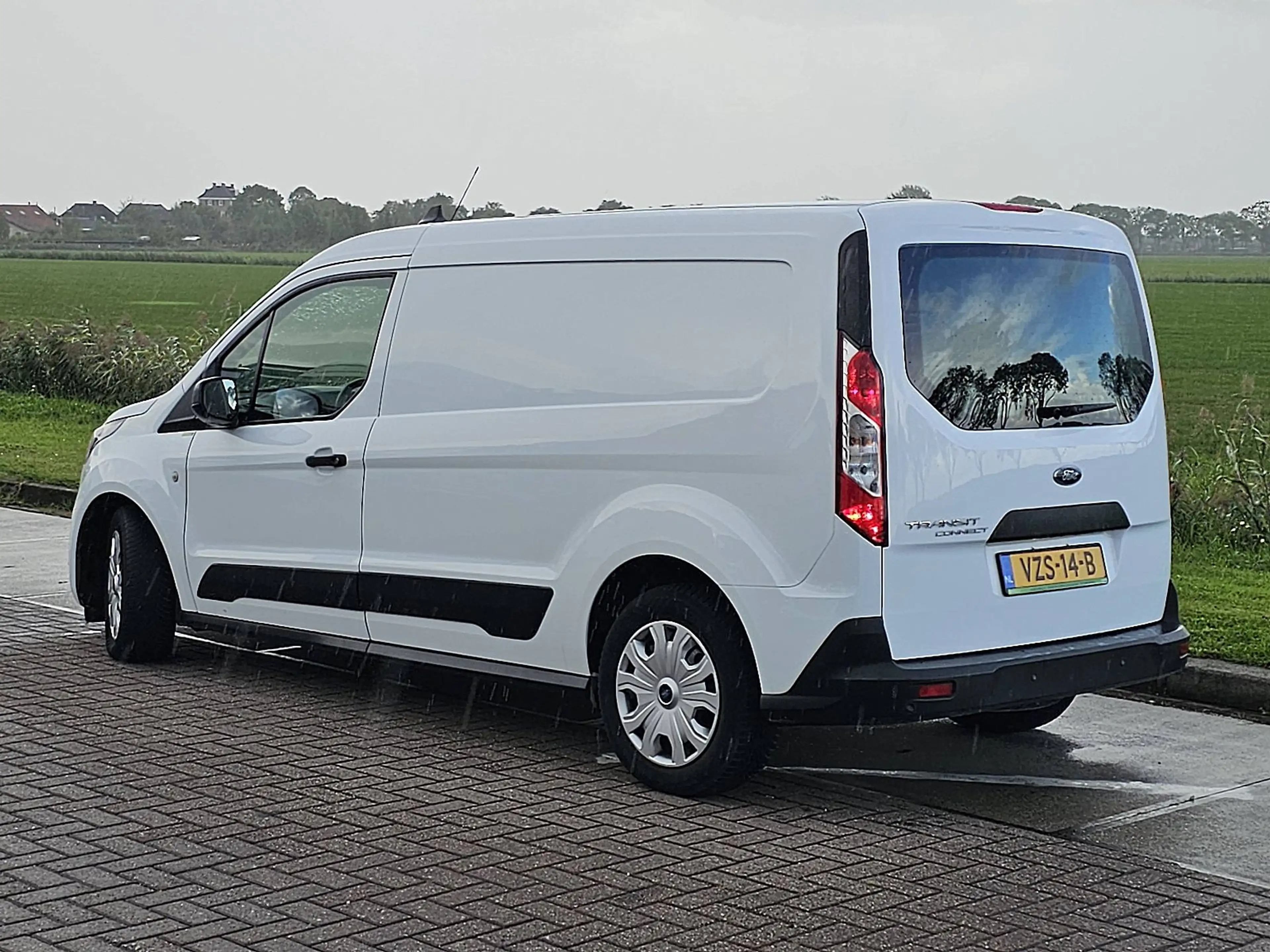 Ford Transit Connect 1.5 L2 ac EURO6 — photo 6