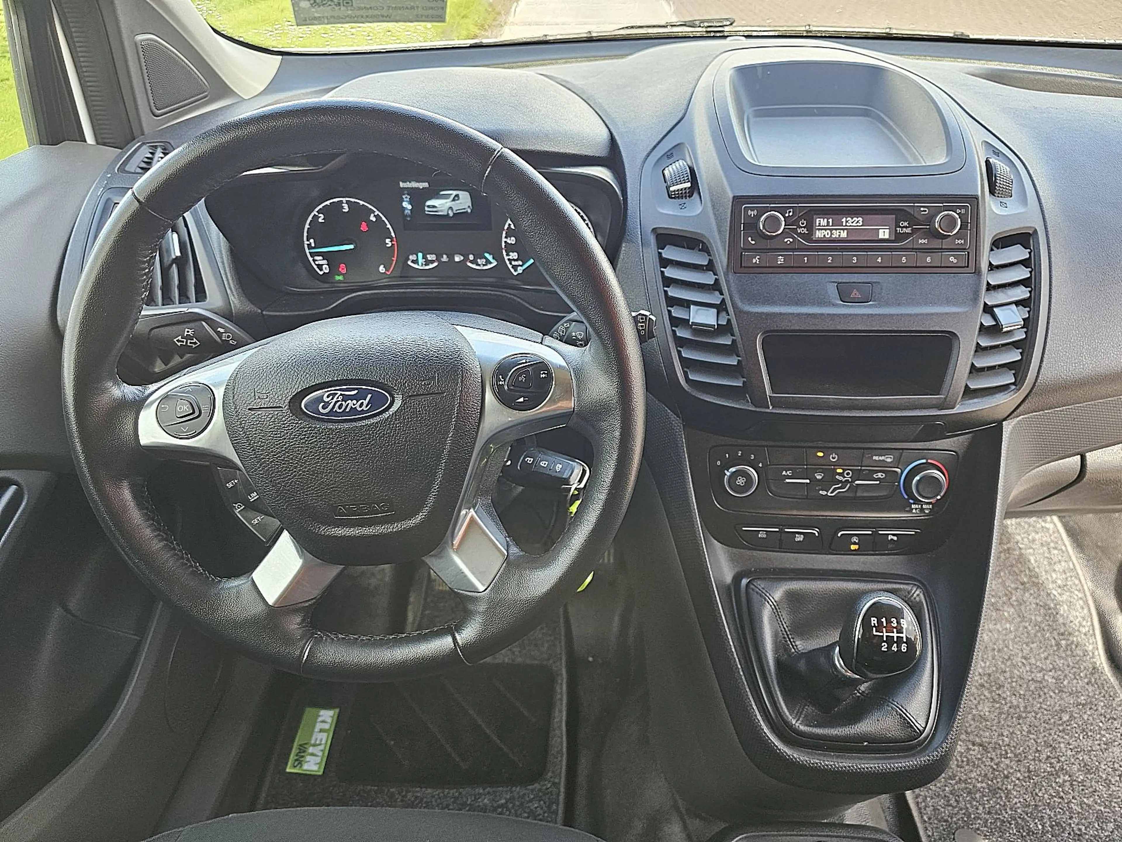 Ford Transit Connect 1.5 L2 ac EURO6 — photo 8
