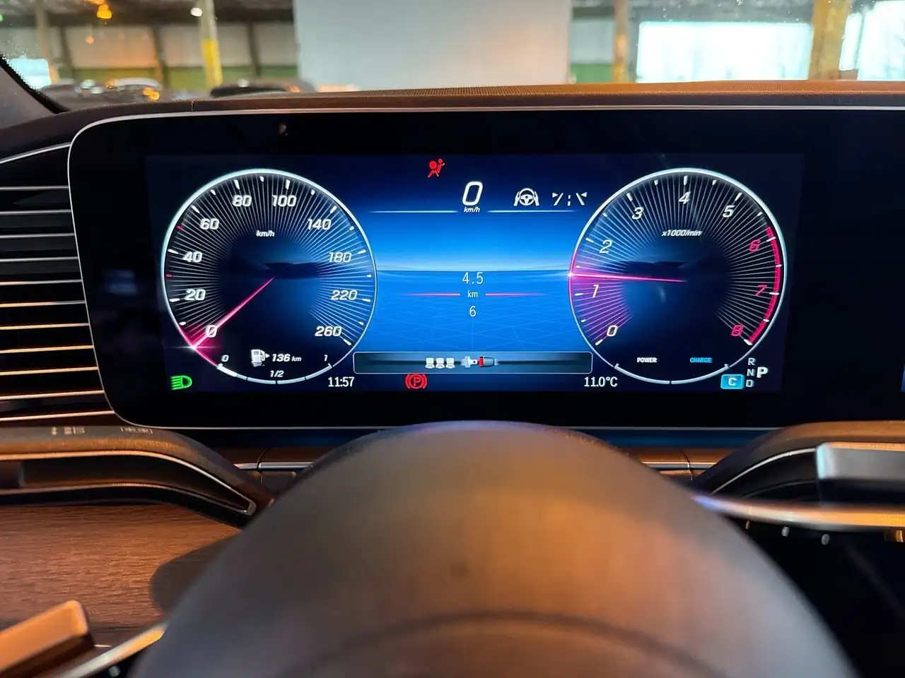 Mercedes-Benz GLE снимка Mercedes-Benz GLE