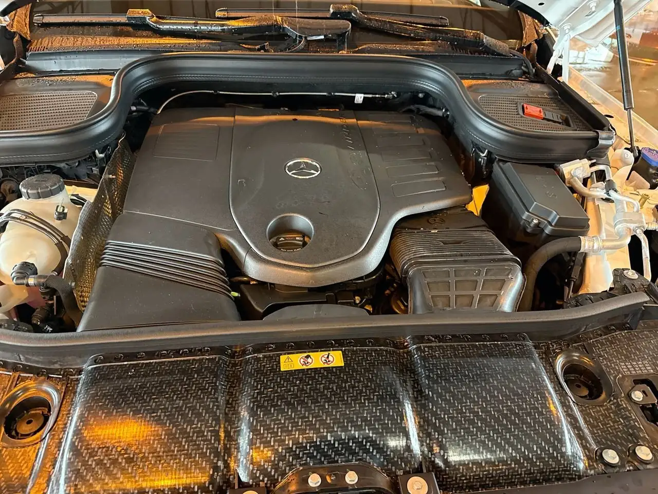 Mercedes-Benz GLE снимка Mercedes-Benz GLE