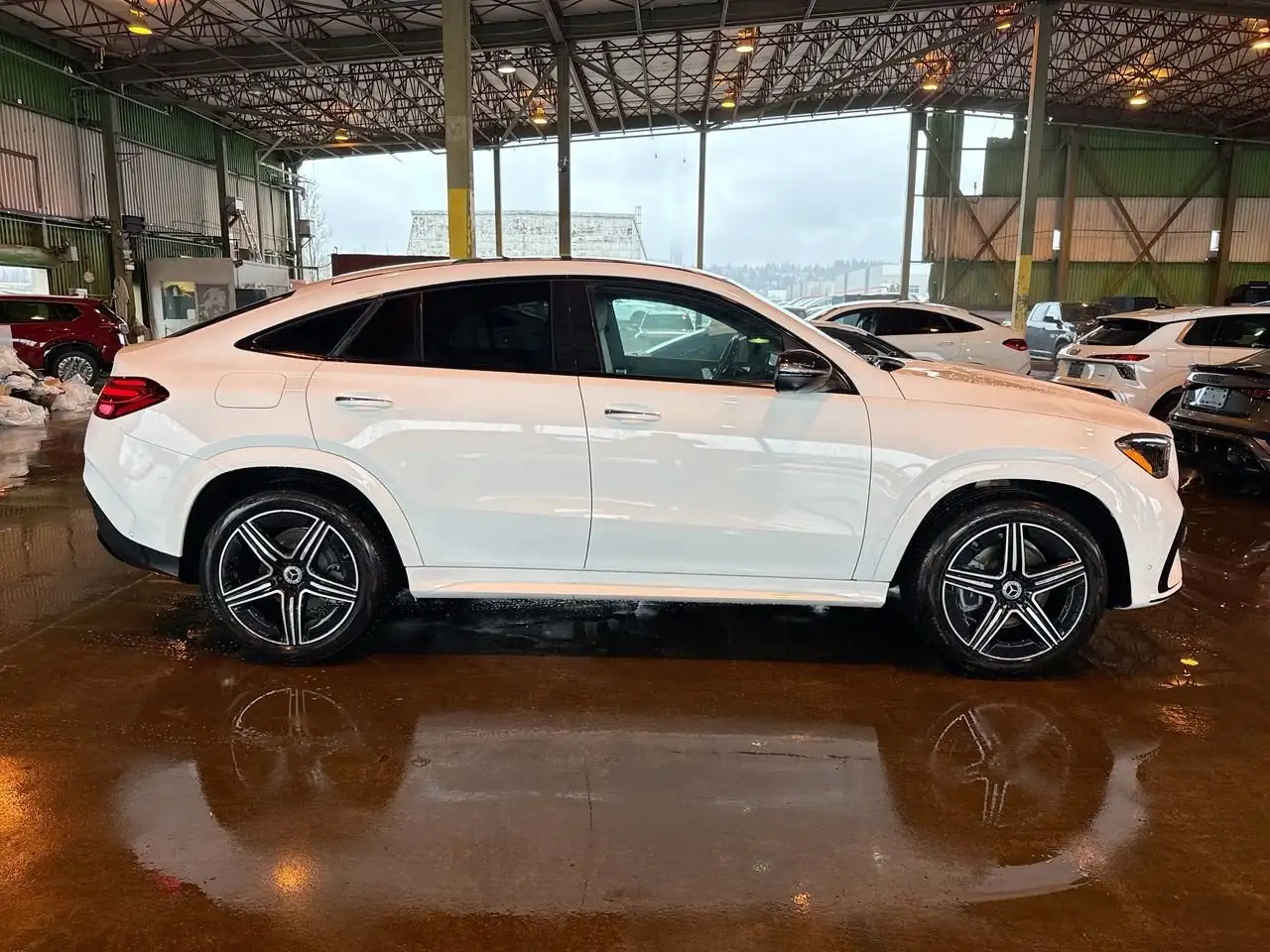 Mercedes-Benz GLE снимка Mercedes-Benz GLE