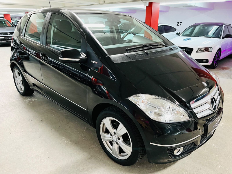 Mercedes-Benz A 160 Avantgarde Automatik gepflegter Zustand — photo 3