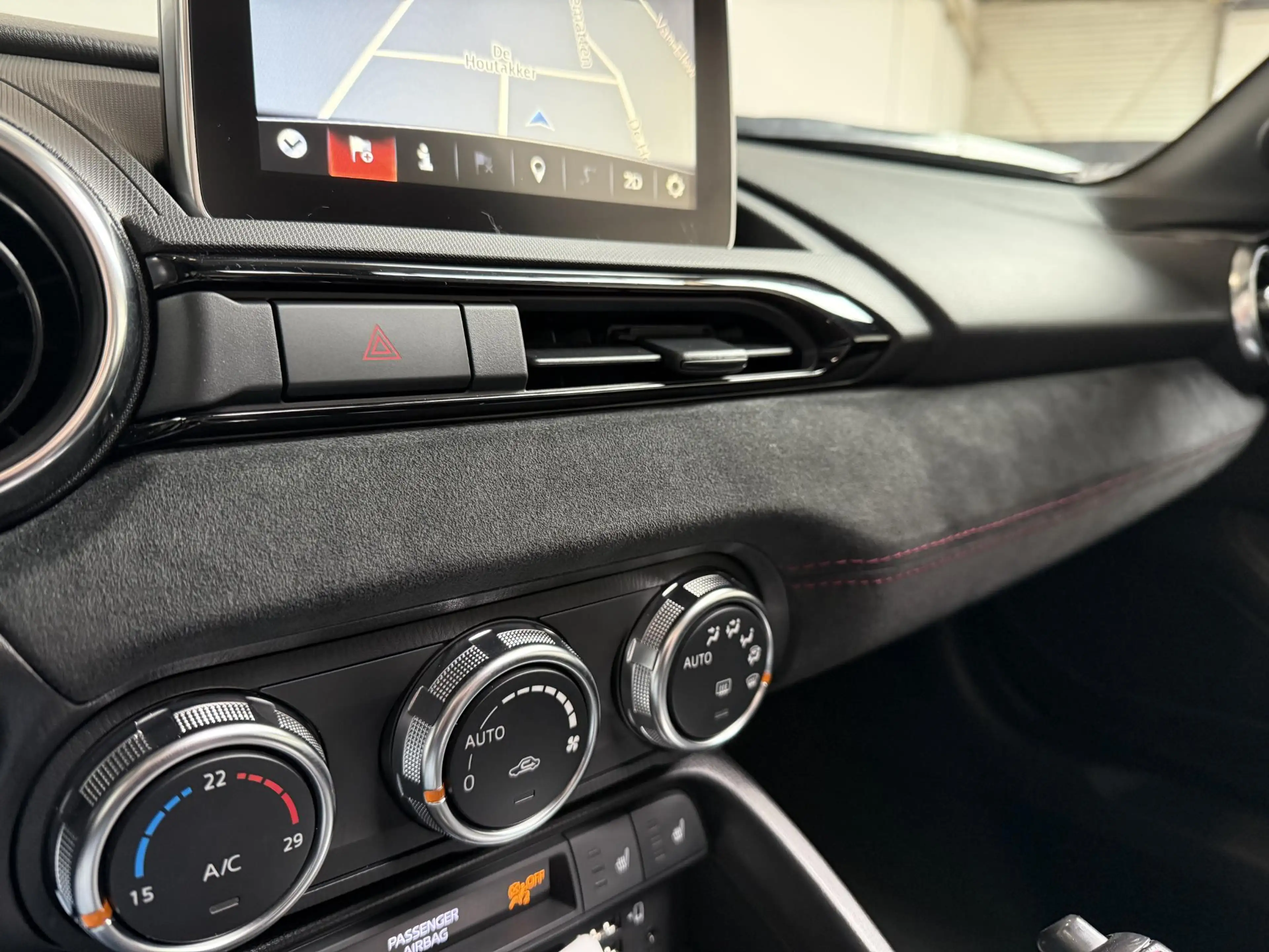 Mazda MX-5 RF 2.0 SkyActiv-G 160 GT-M | RECARO | BILSTEIN | C — photo 22