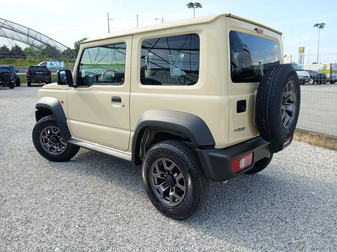 Suzuki Jimny 2026 — фото 6