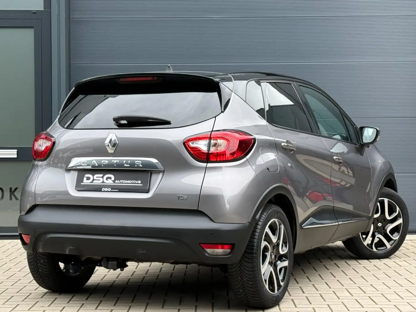 Renault Captur 0.9 TCe Dynamique Grijs - 2
