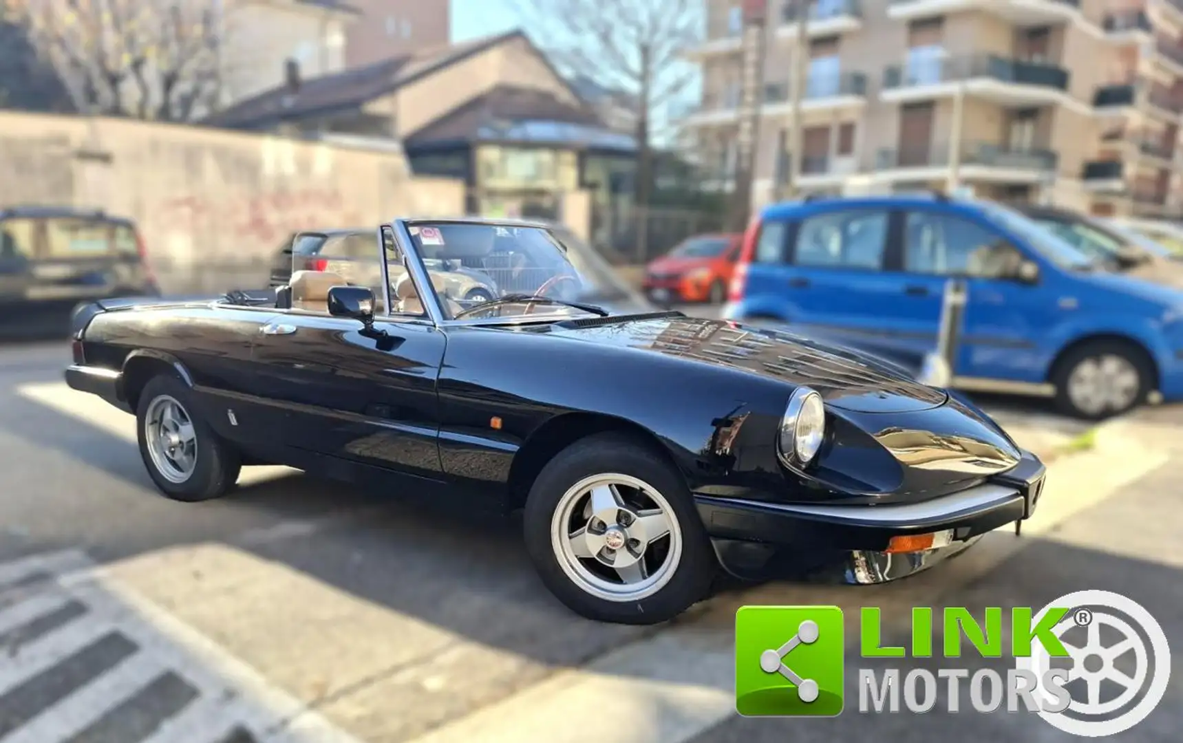 Alfa Romeo Spider 2.0 Schwarz - 1