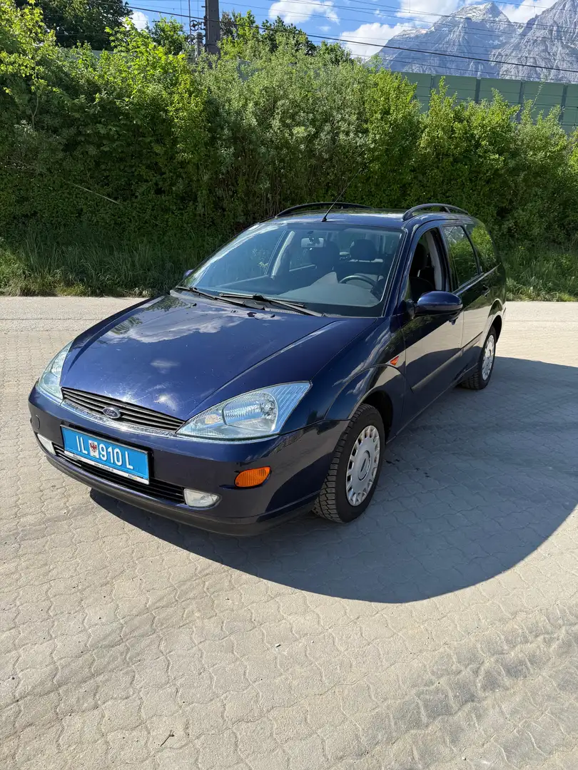 Ford Focus - 1