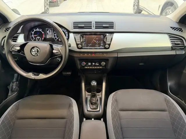 Skoda Fabia view 9