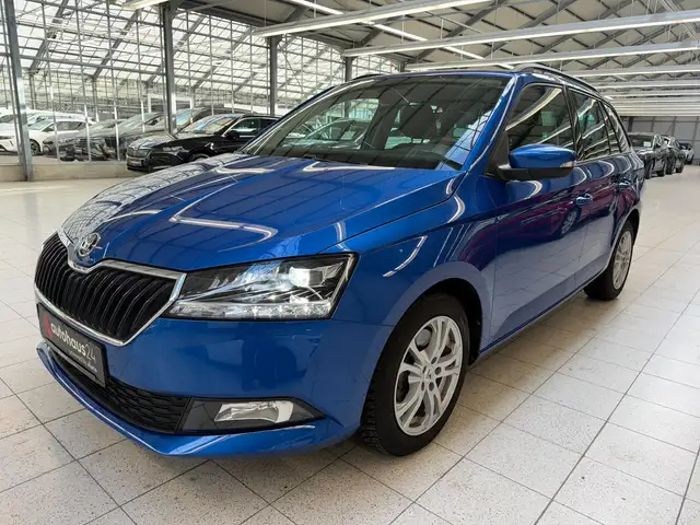 Skoda Fabia view 3