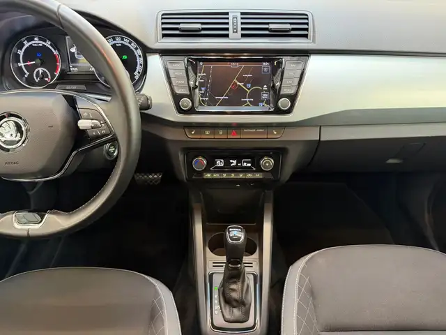 Skoda Fabia view 11