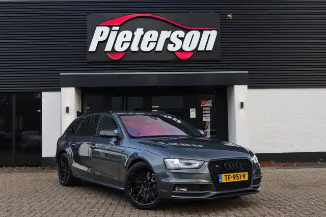 Audi S4 Avant 3.0 TFSI Quattro RS STOEL 445PK APR CARBON A
