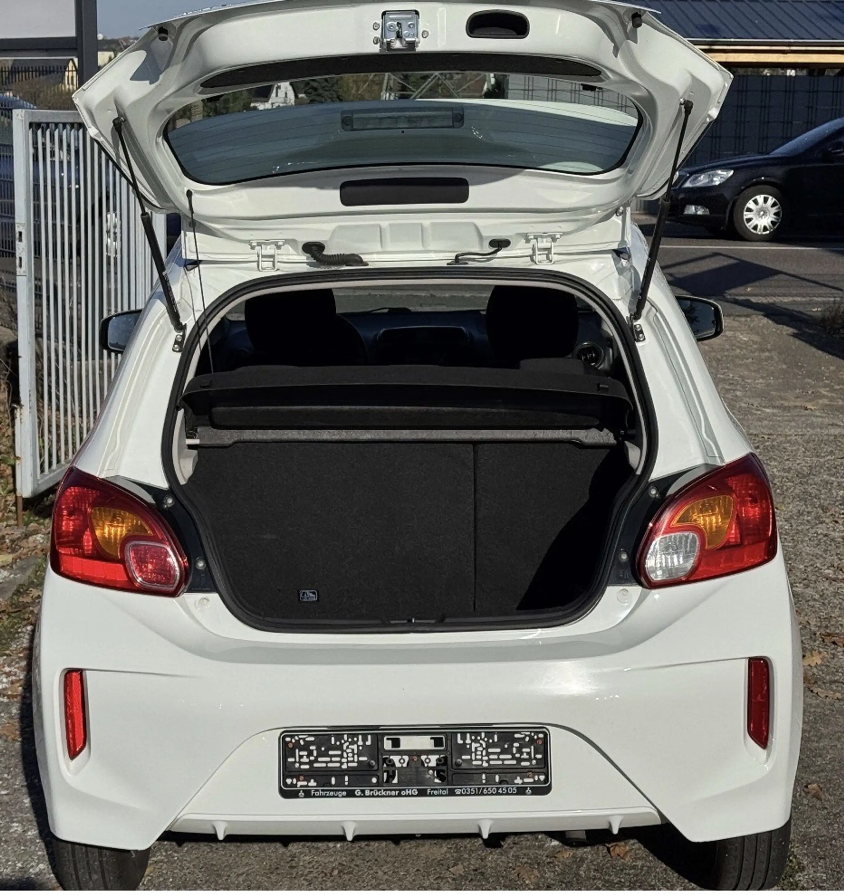 Mitsubishi Space Star Select ,Werksneuer Motor 100 km — photo 13