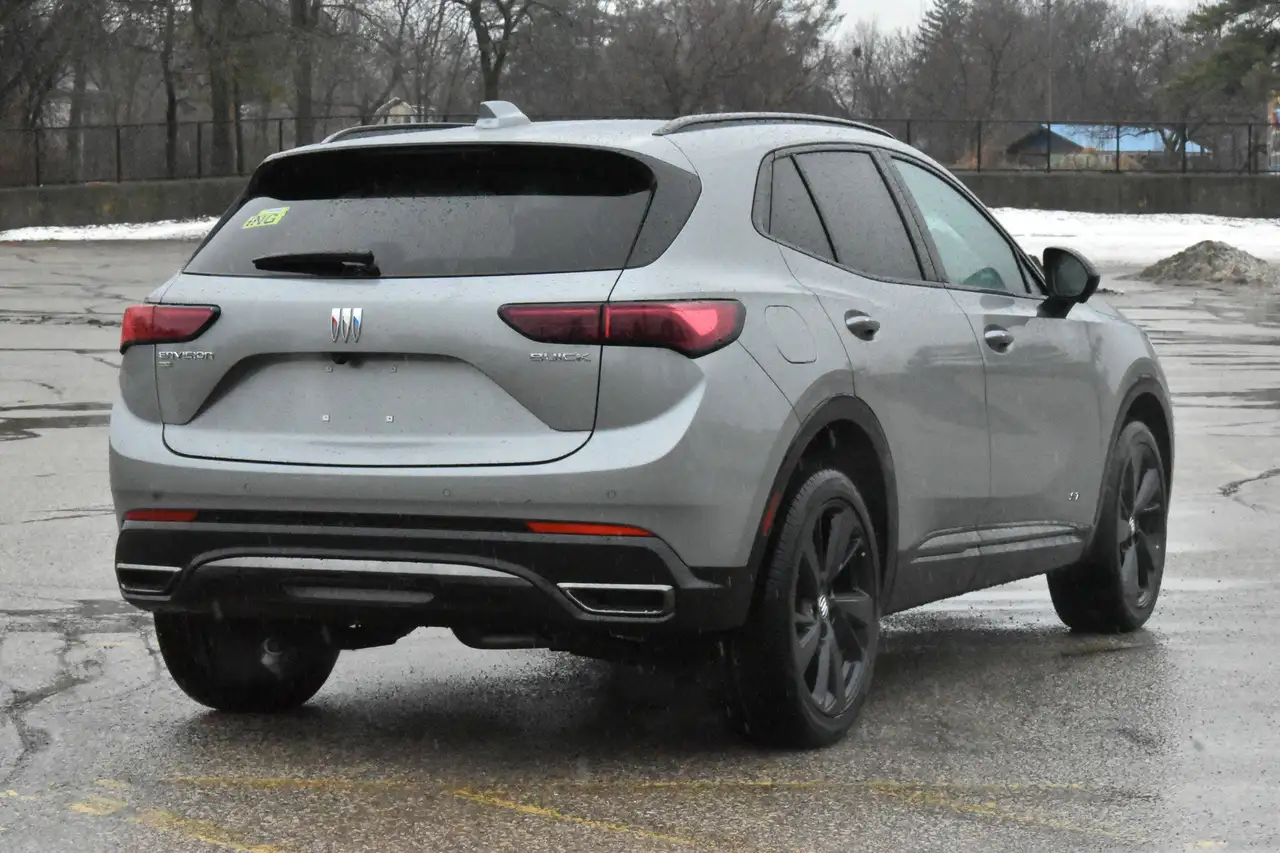 Buick Envision снимка Buick Envision