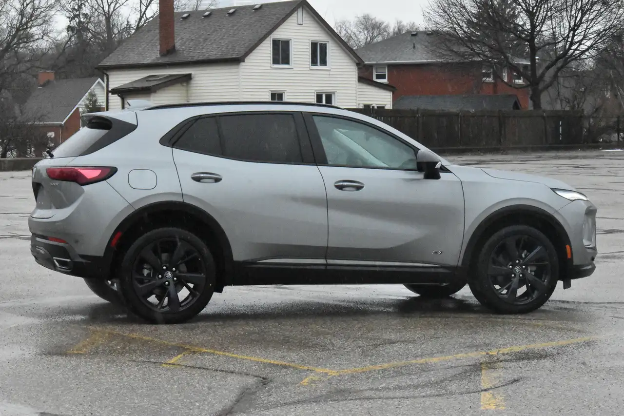 Buick Envision снимка Buick Envision