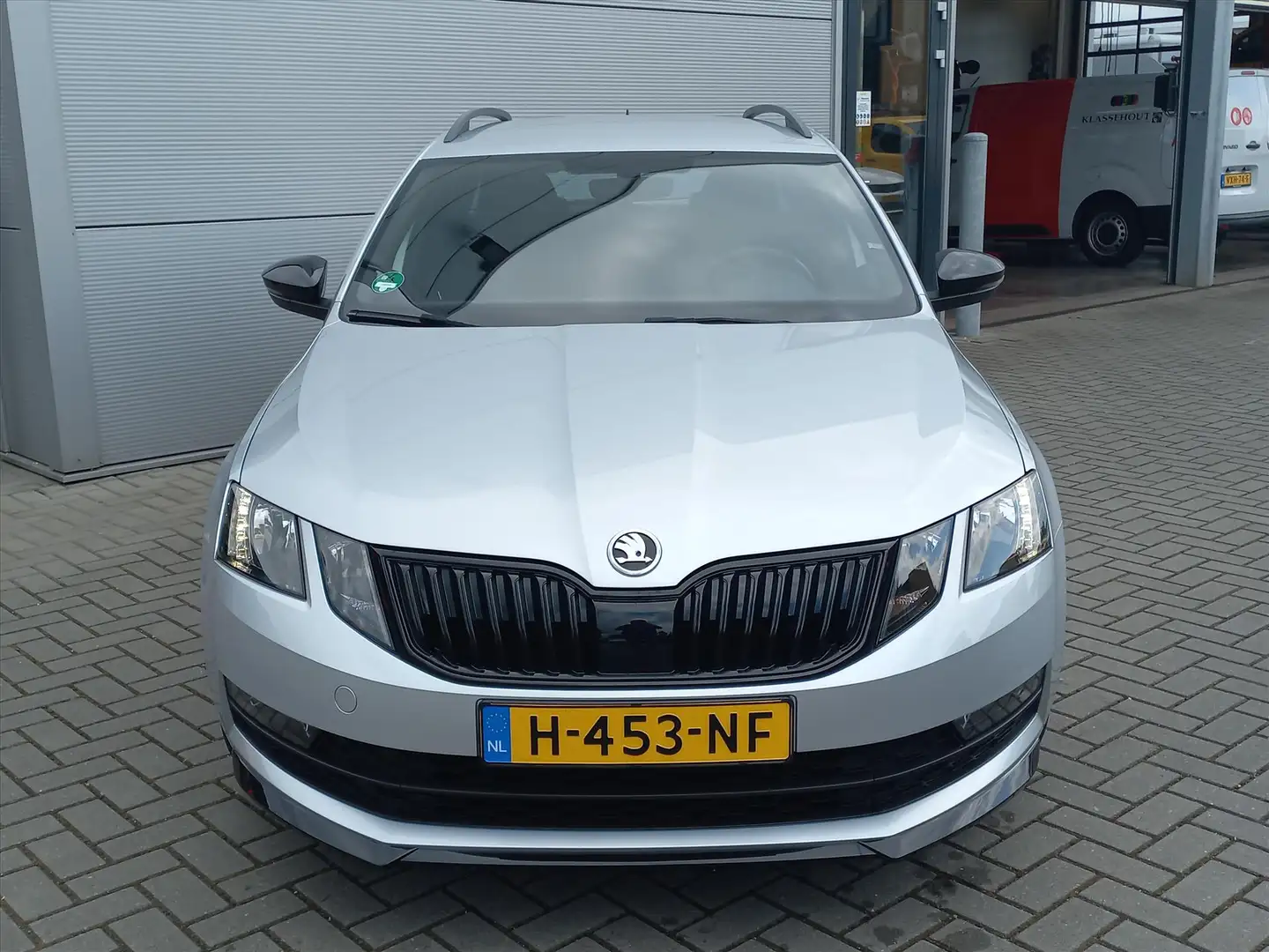 Skoda Octavia Combi 1.5 TSI 150pk DSG-Automaat | Climate control Gris - 2