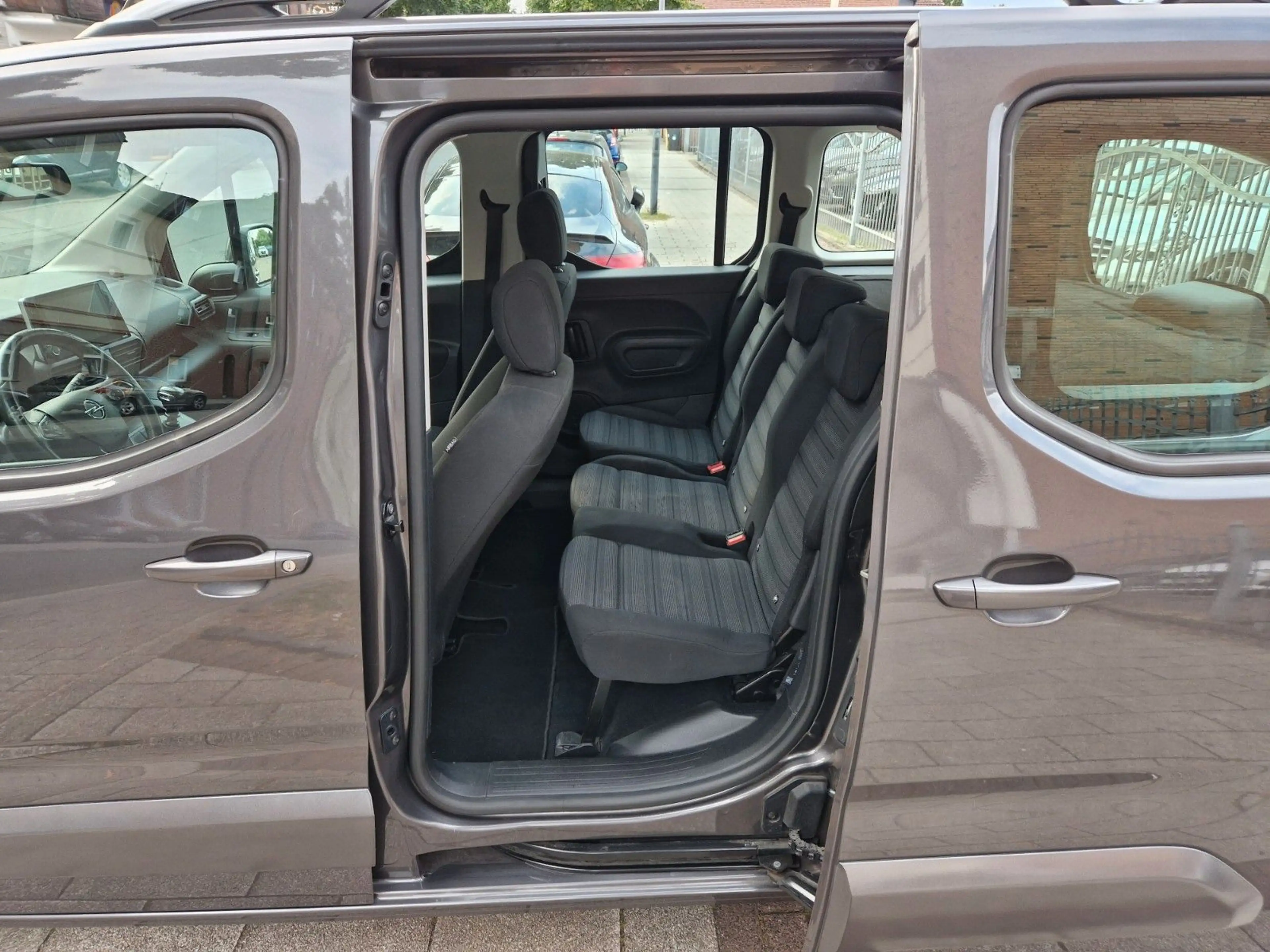 Opel Combo Life E Edition*2.Hand*Navi*Cam*Shz*Totwink — photo 12