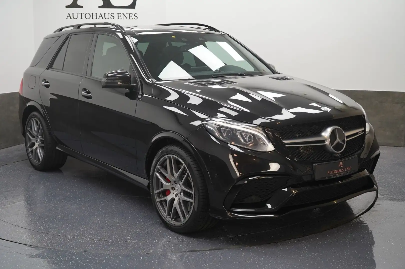 Mercedes-Benz GLE 63 AMG GLE 63 S AMG 4Matic*360°CAM*SOFTCLOSE*PANORAMA* Fekete - 1