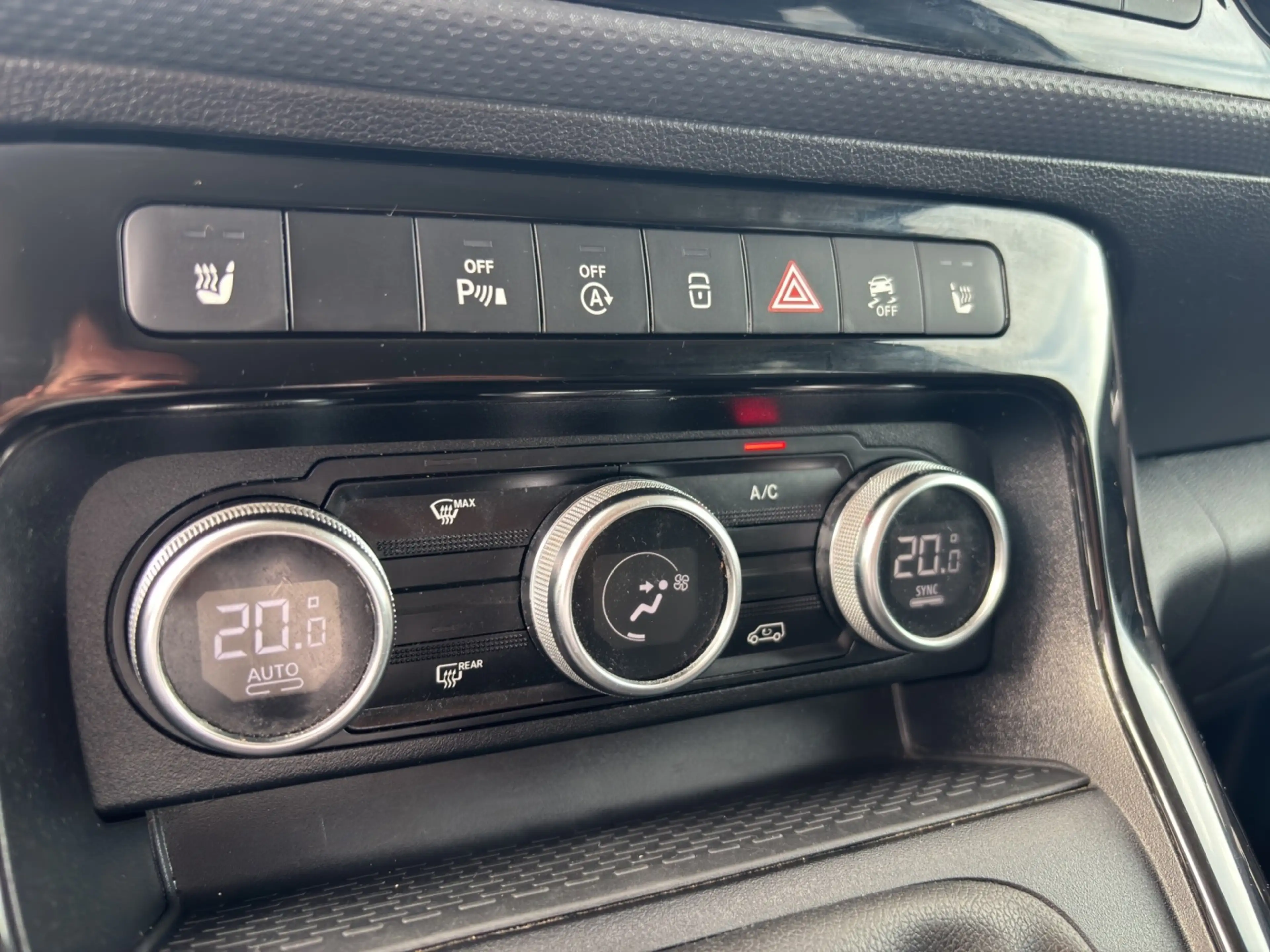 Mercedes-Benz T-Class T 160 STYLE Kam. KeyLess KlimaA PDC SHZ SpurH — photo 13