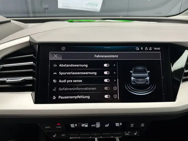 Audi Q4 E-Tron view 22