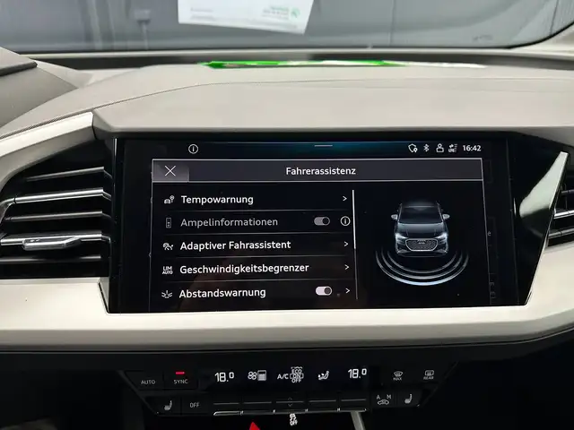 Audi Q4 E-Tron view 21