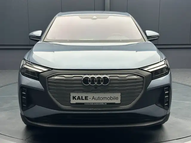 Audi Q4 E-Tron view 8