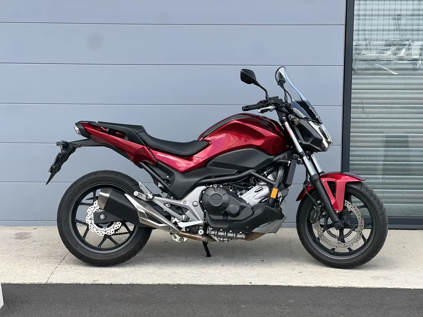 Honda NC 750 Rouge - 1