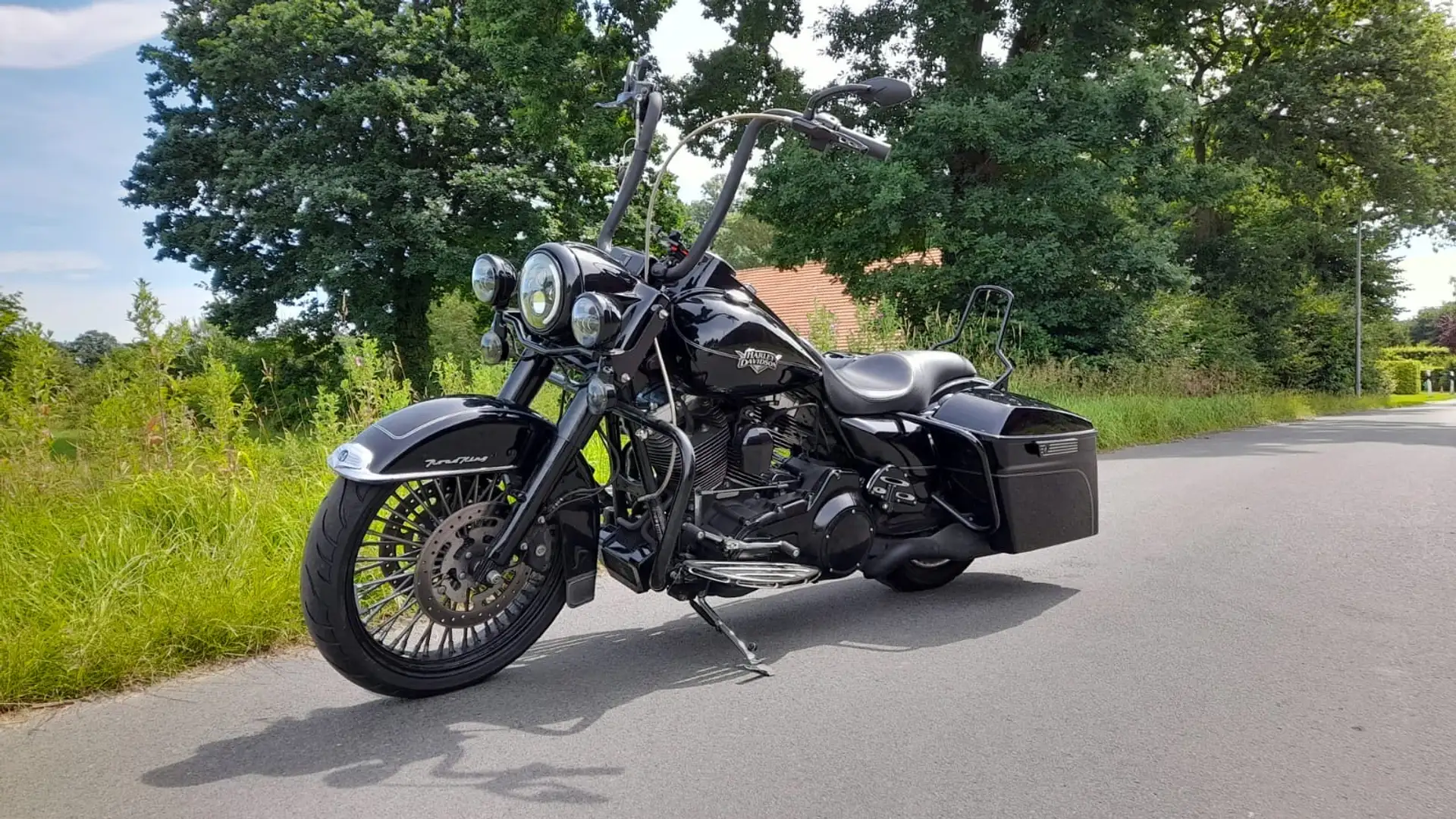 Harley-Davidson Road King - 1
