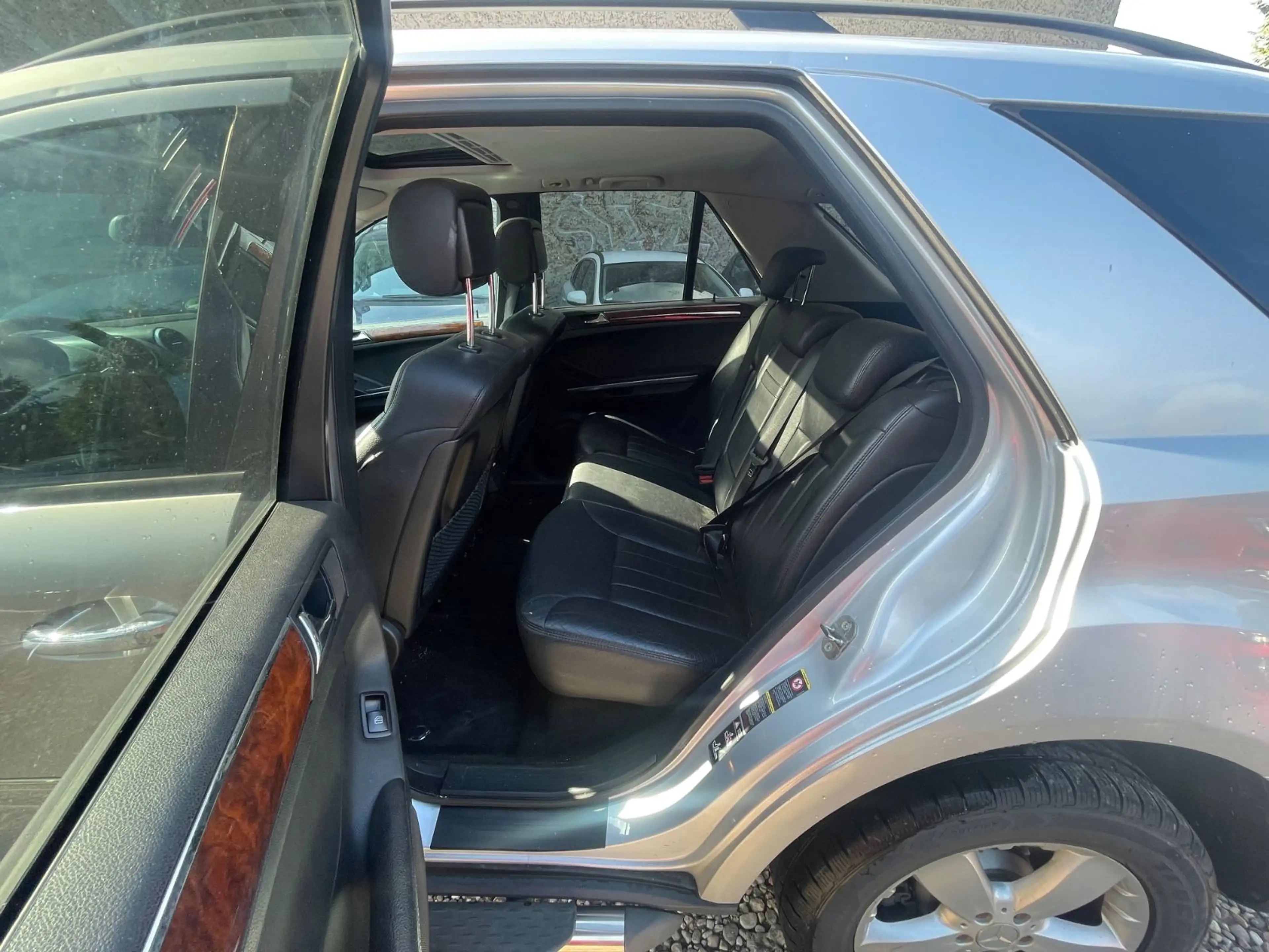 Mercedes-Benz ML 500 4MATIC-VOLLAUSSTATTUNG — photo 9