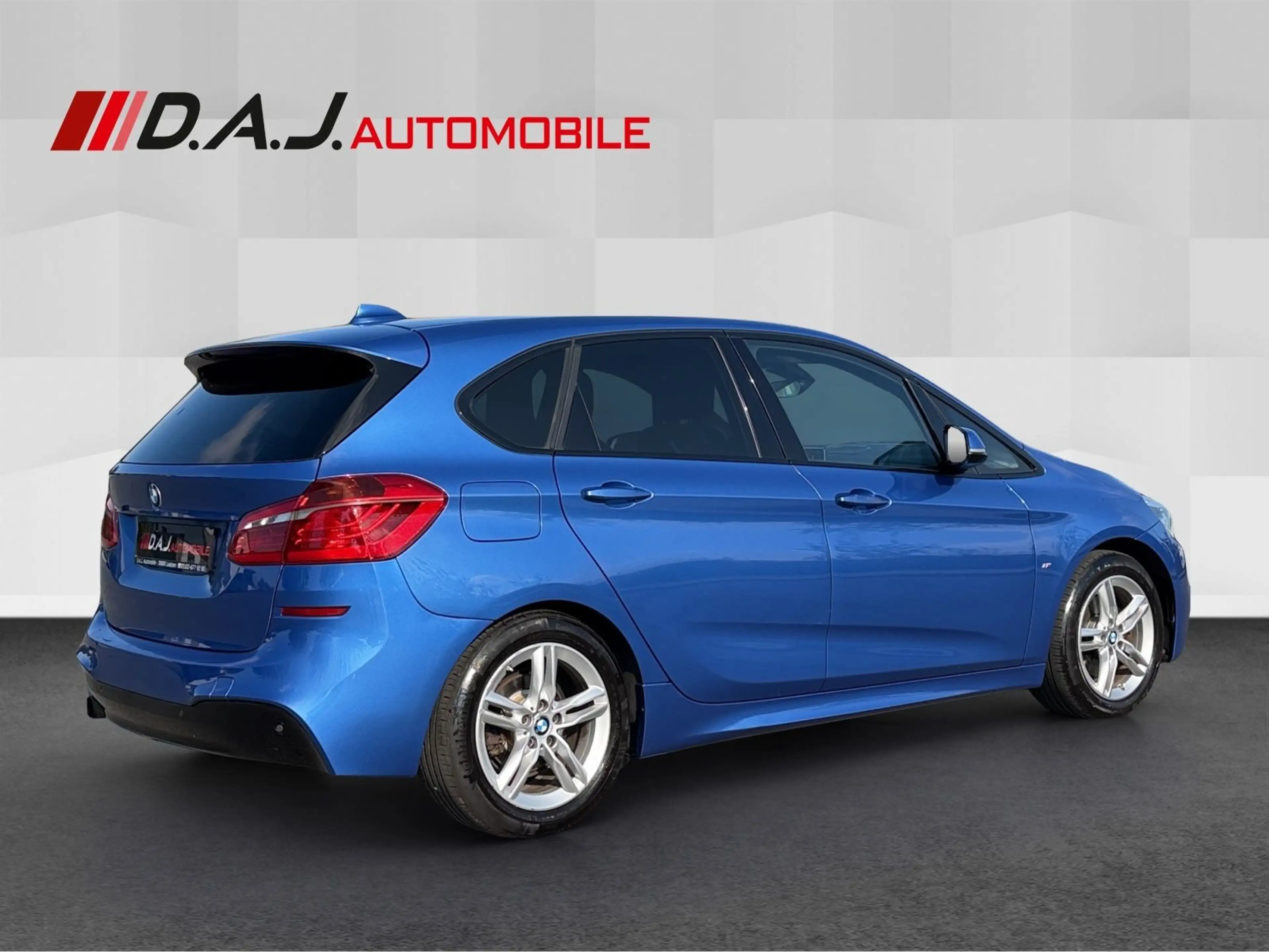 BMW 218 M Sport / 1.Hd Shadow Keyless — photo 5
