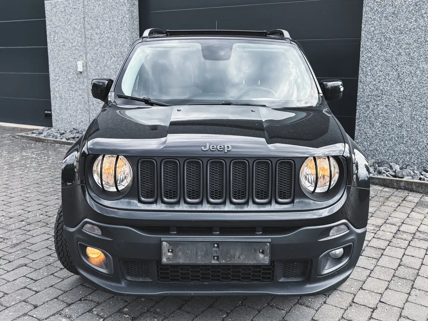Jeep Renegade MARCHAND OU EXPORT ! 2.0d 4x4 Night Eagle, T-Pano Noir - 2