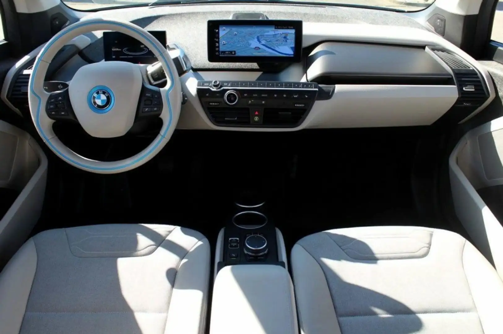 BMW i3 S iPerformance 94Ah 33 kWh / Full option! / Panora Zwart - 2